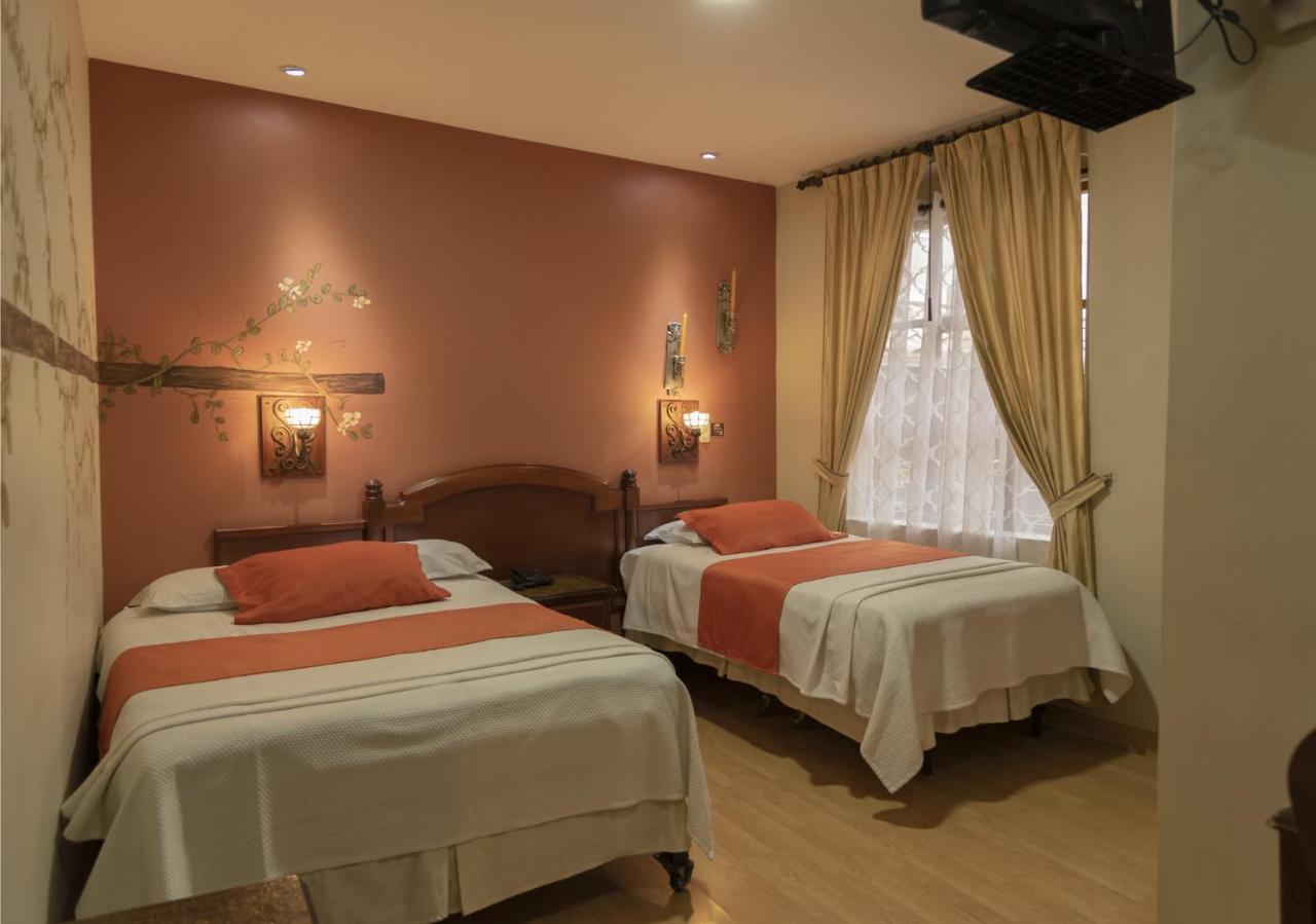Hotel Campanario กูเอ็งกา ภายนอก รูปภาพ