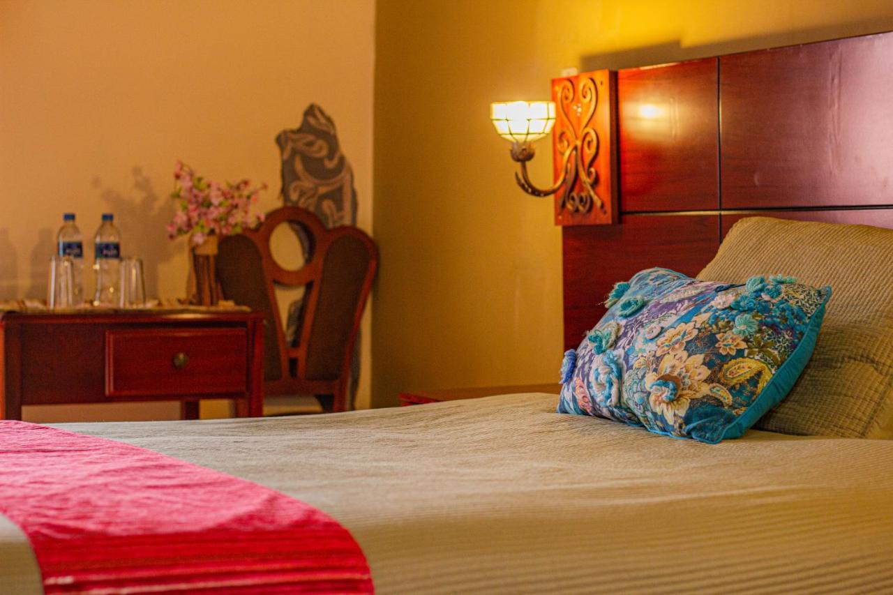 Hotel Campanario กูเอ็งกา ภายนอก รูปภาพ