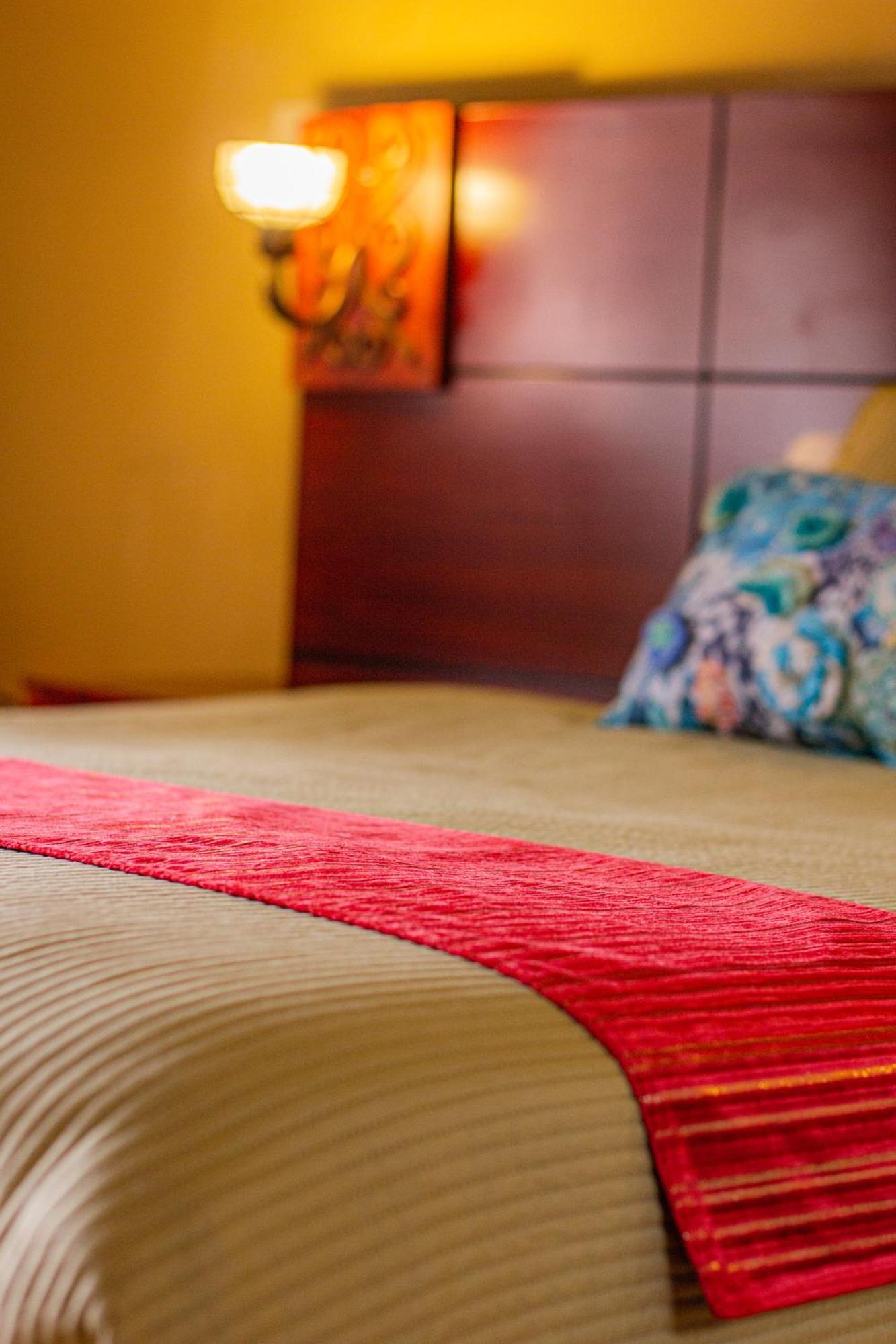Hotel Campanario กูเอ็งกา ห้อง รูปภาพ