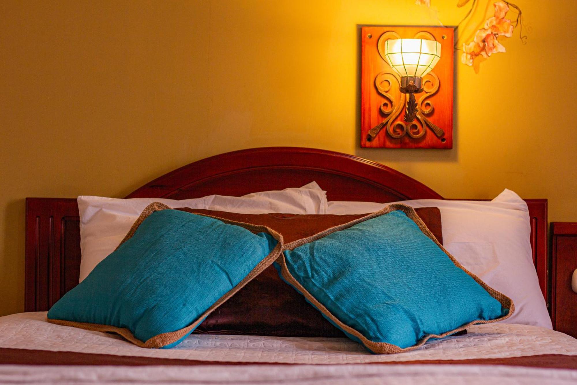 Hotel Campanario กูเอ็งกา ห้อง รูปภาพ